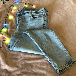 Acid Wash Jeans